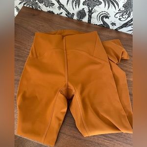 Lululemon pants • Size 4